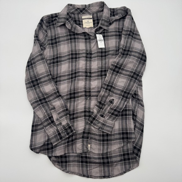 American Eagle Outfitters Tops - American Eagle Soft Plaid Flannel Shirt Womens Medium Boyfriend Fit Grey Black